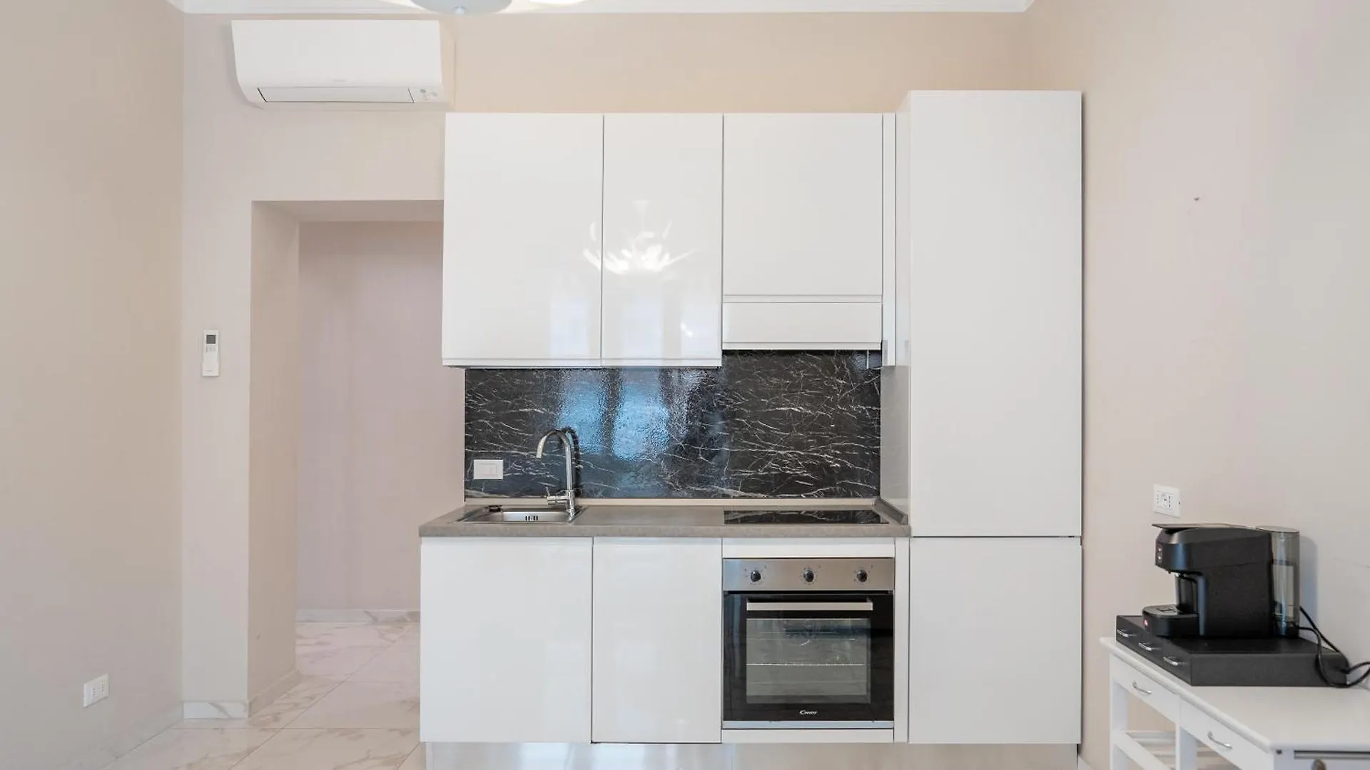 The Siva Apartments - Via Fiume, 24 Sanremo